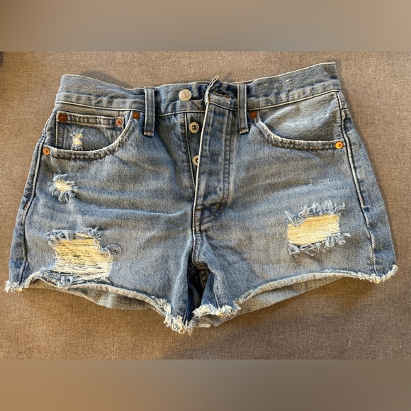 Madewell Relaxed Denim Shorts in size 24 - Picture 1 of 6